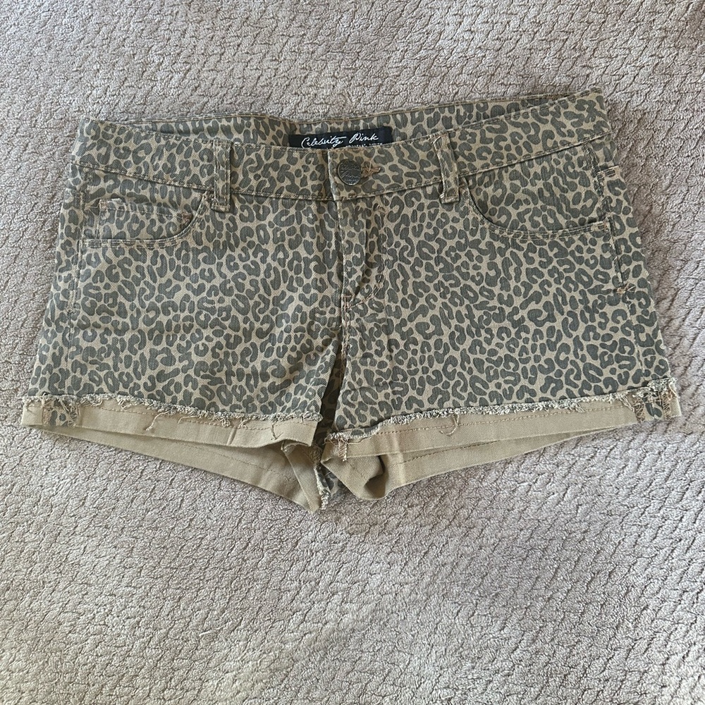 Women shorts size 9